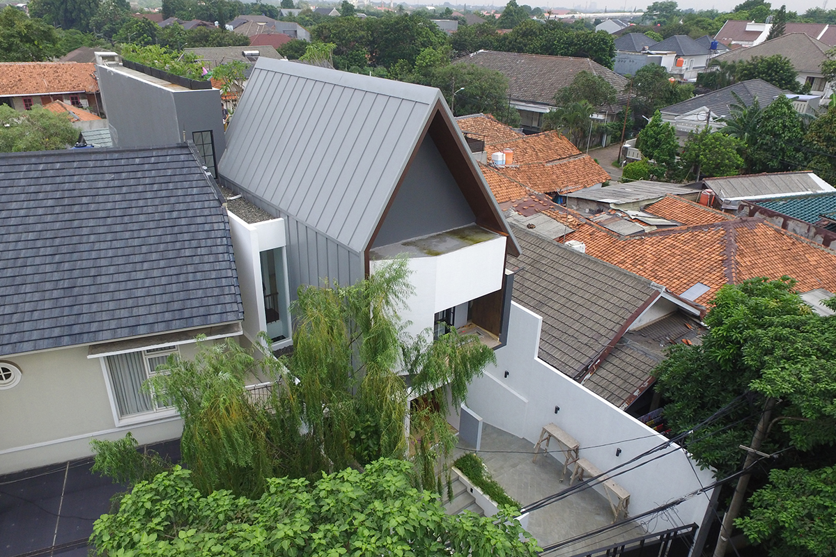 Roof House, Kinala Residence