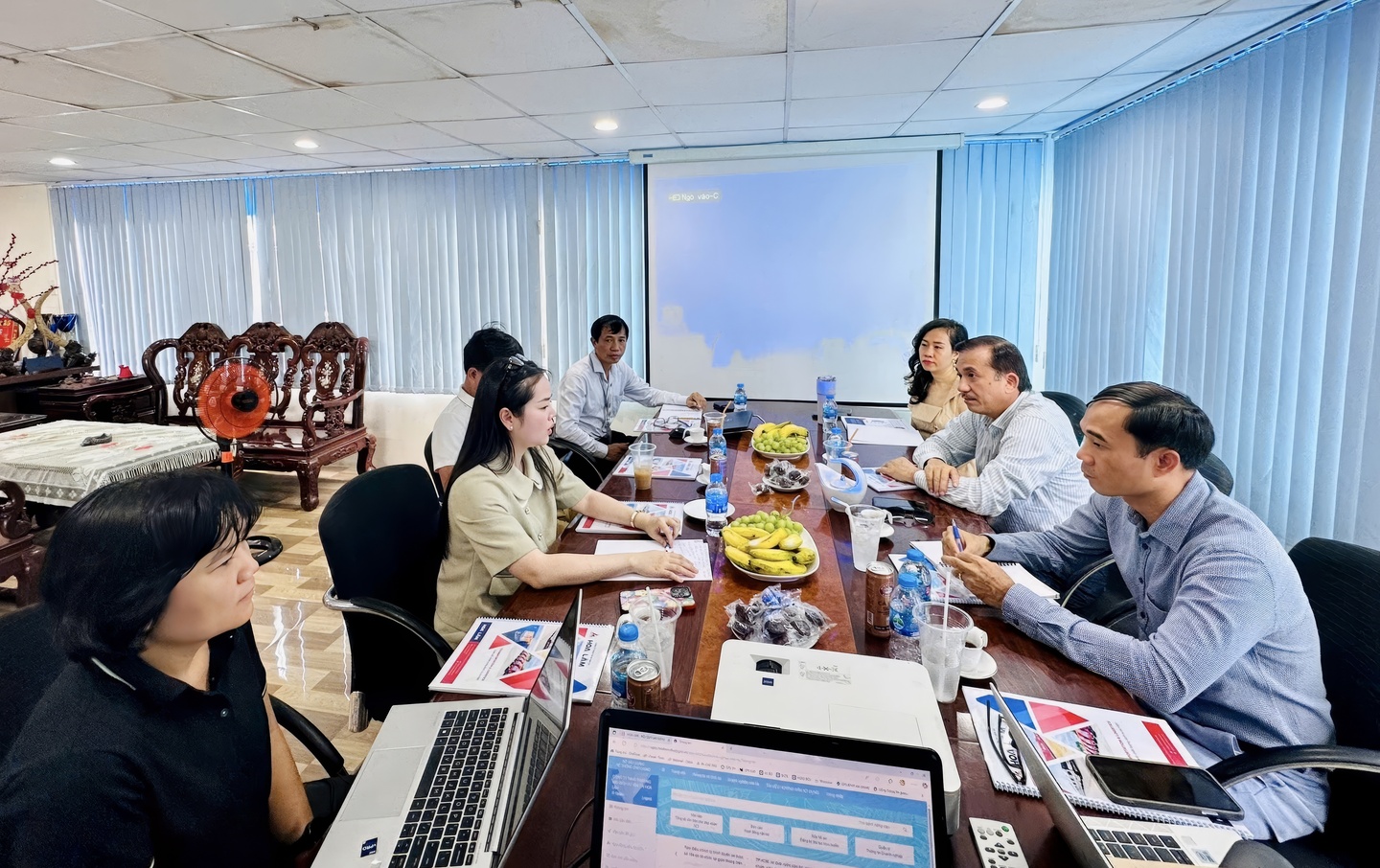 NS BlueScope Vietnam met key suppliers to discuss towards building a responsible sourcing